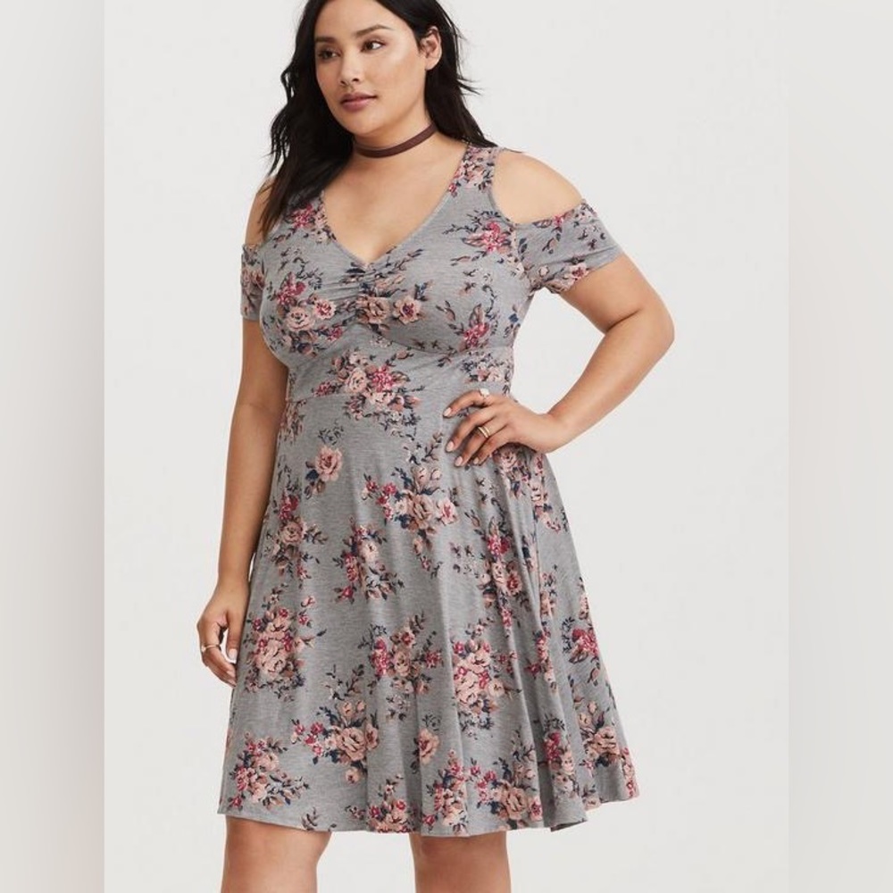 TORRID GREY FLORAL JERSEY COLD SHOULDER MINI DRESS